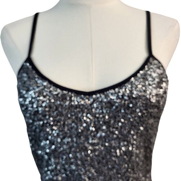 Badgley Mischka X-Small Black Silver Sequined Cami Top Sparkle Stretch Holiday - Picture 10 of 12